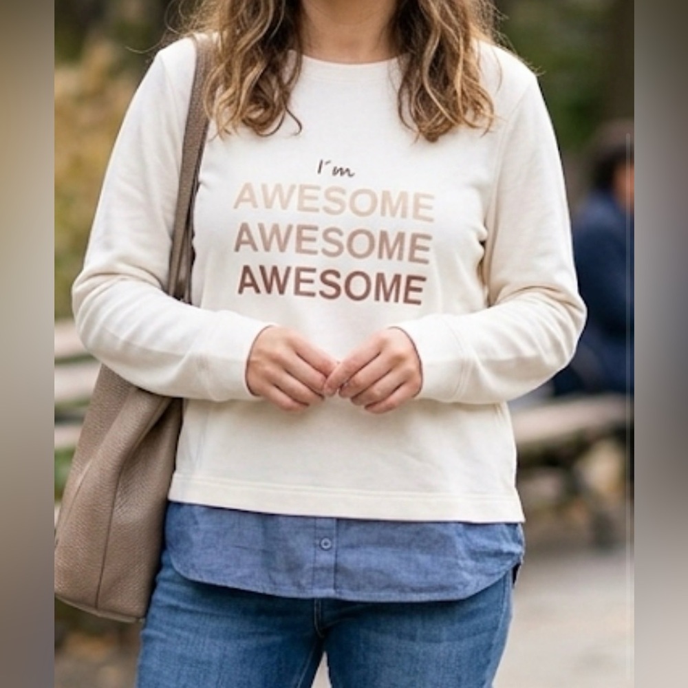 Woman El Corte Ingles Cream‎ Layered Graphic Top I'm Awesome Blue Hem L NEW